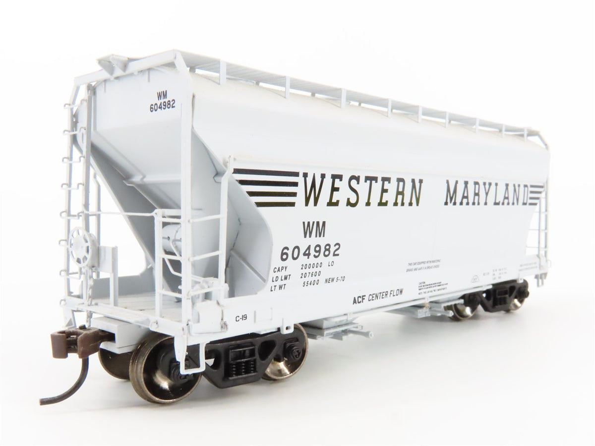 HO Scale Athearn 93918 WM Western Maryland Railroad 2-Bay Covered Hopper #604982