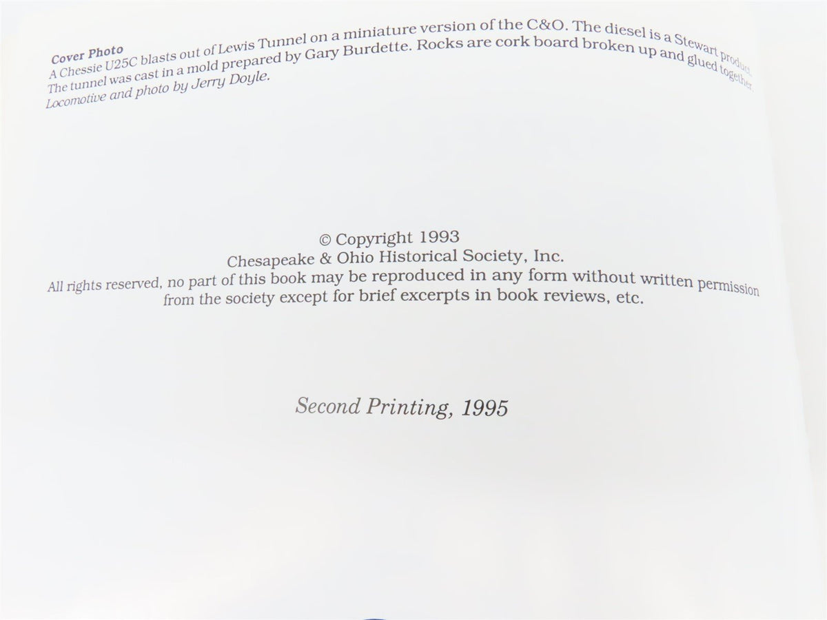 Modeling The Chesapeake &amp; Ohio by Gary J. Burdette ©1995 SC Book