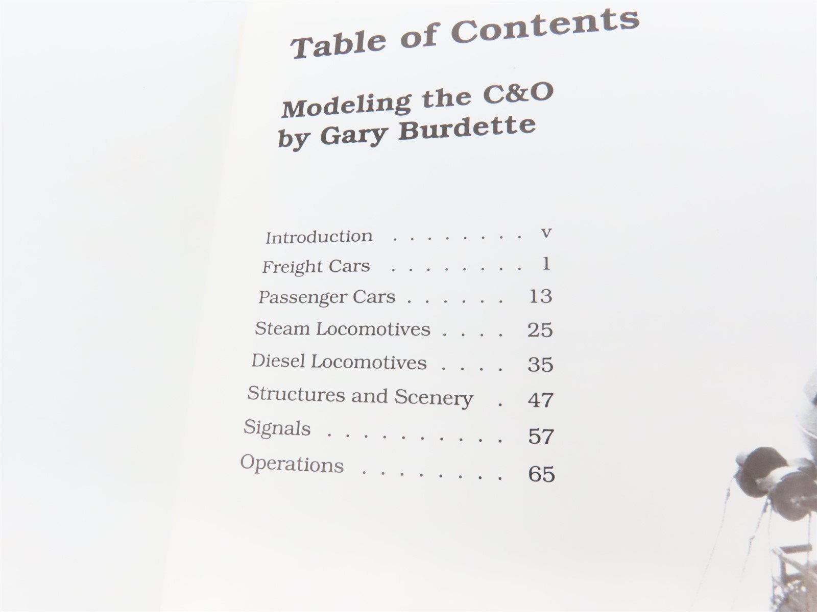 Modeling The Chesapeake & Ohio by Gary J. Burdette ©1995 SC Book