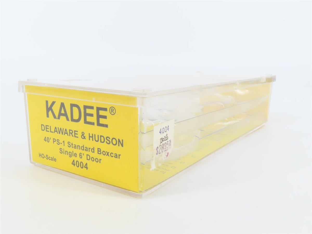 HO Scale Kadee 4004 D&amp;H Delaware &amp; Hudson 40&#39; Single Door Box Car #19114