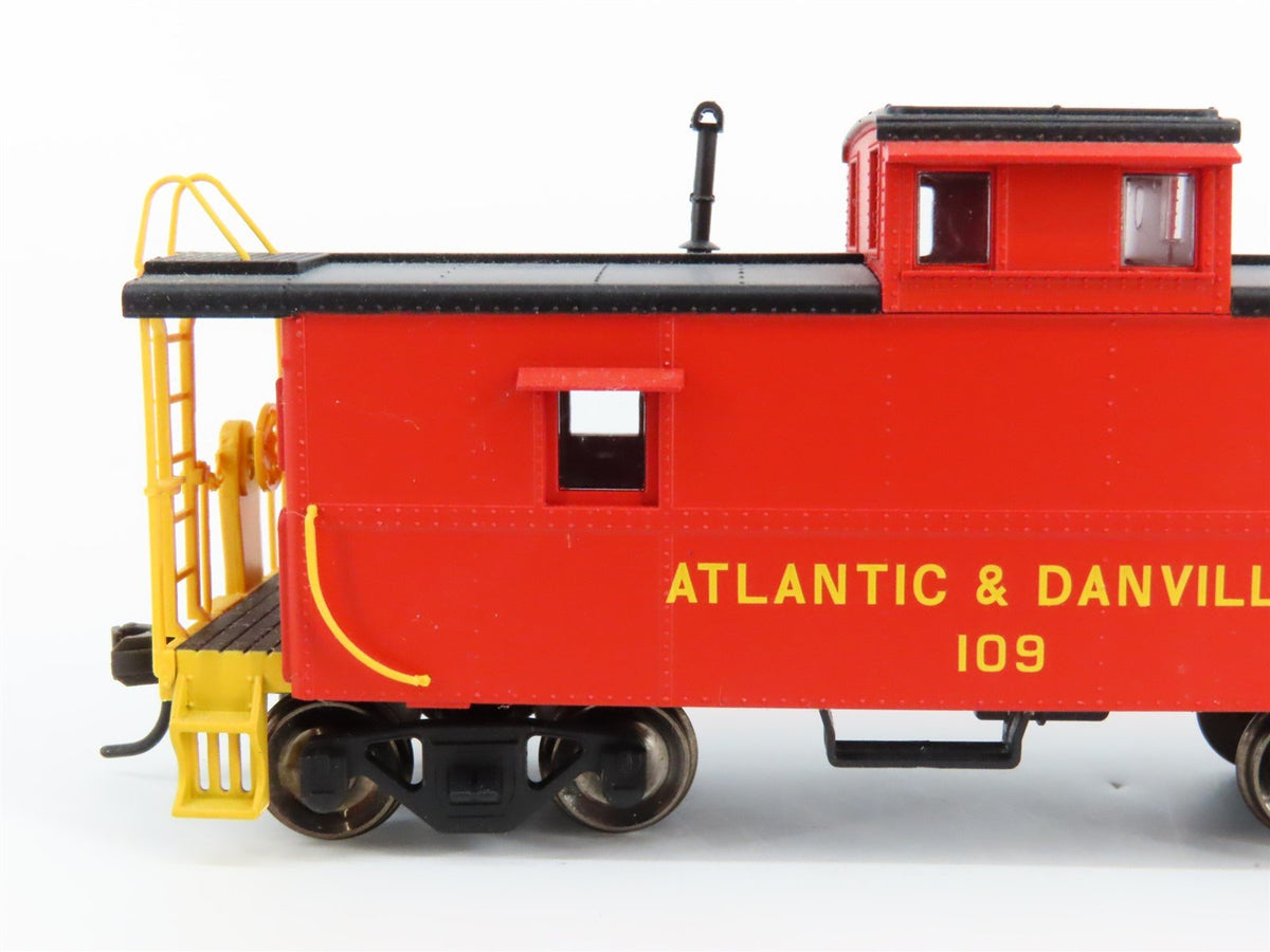 HO Scale Atlas Trainman 11220 A&amp;D Atlantic &amp; Danville Cupola Caboose #109