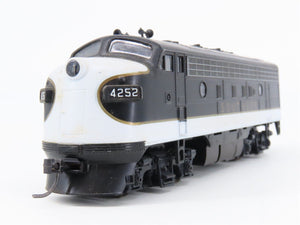 HO Scale Stewart Southern F7A Diesel Locomotive #4252 w/ DCC