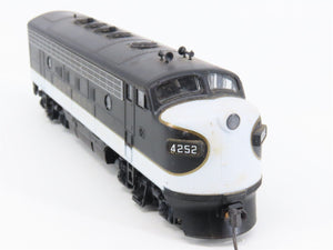 HO Scale Stewart Southern F7A Diesel Locomotive #4252 w/ DCC