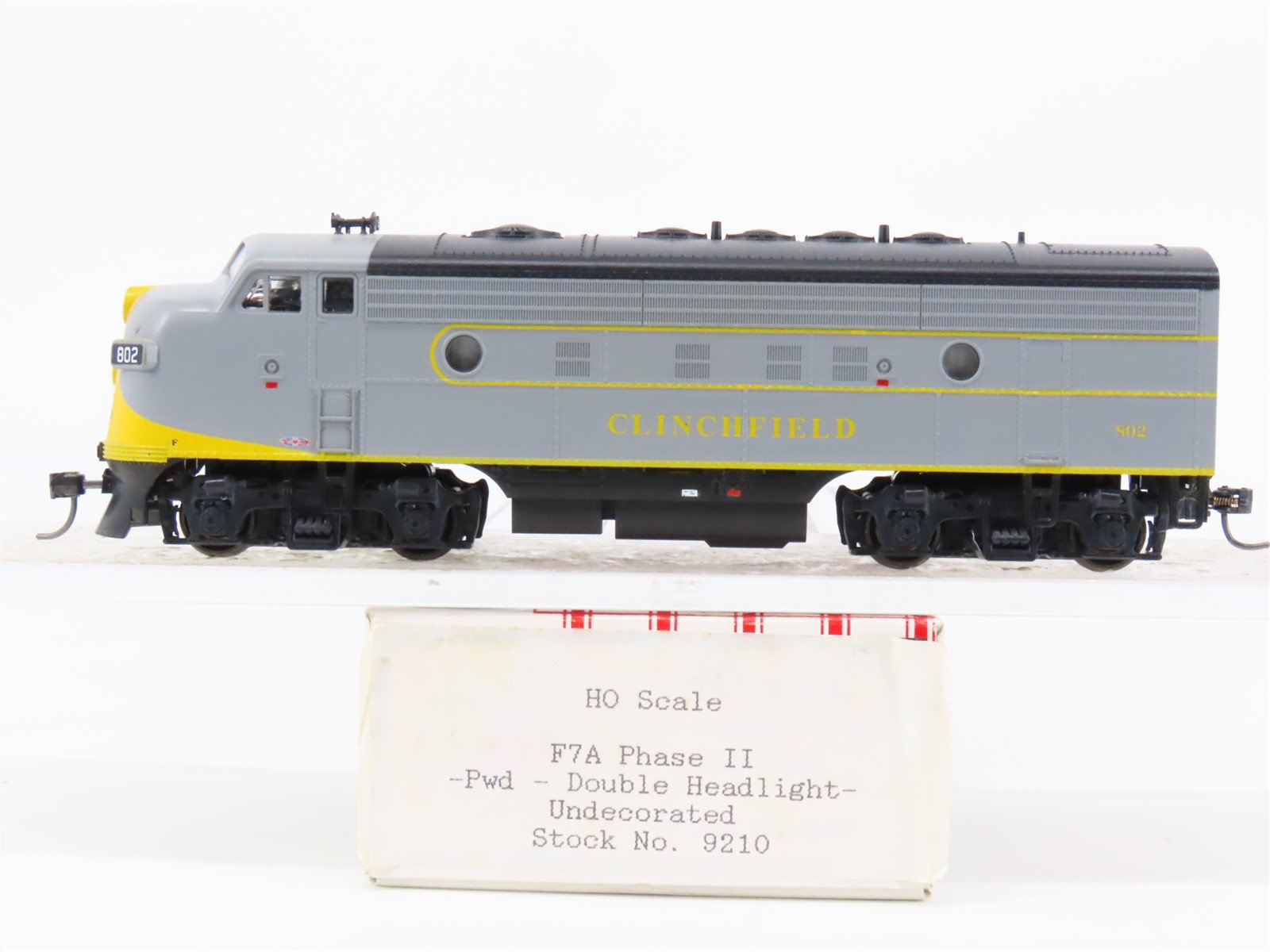 HO Scale Stewart 9210 CRR Clinchfield F7A Diesel Loco #802 w/ DCC - Custom