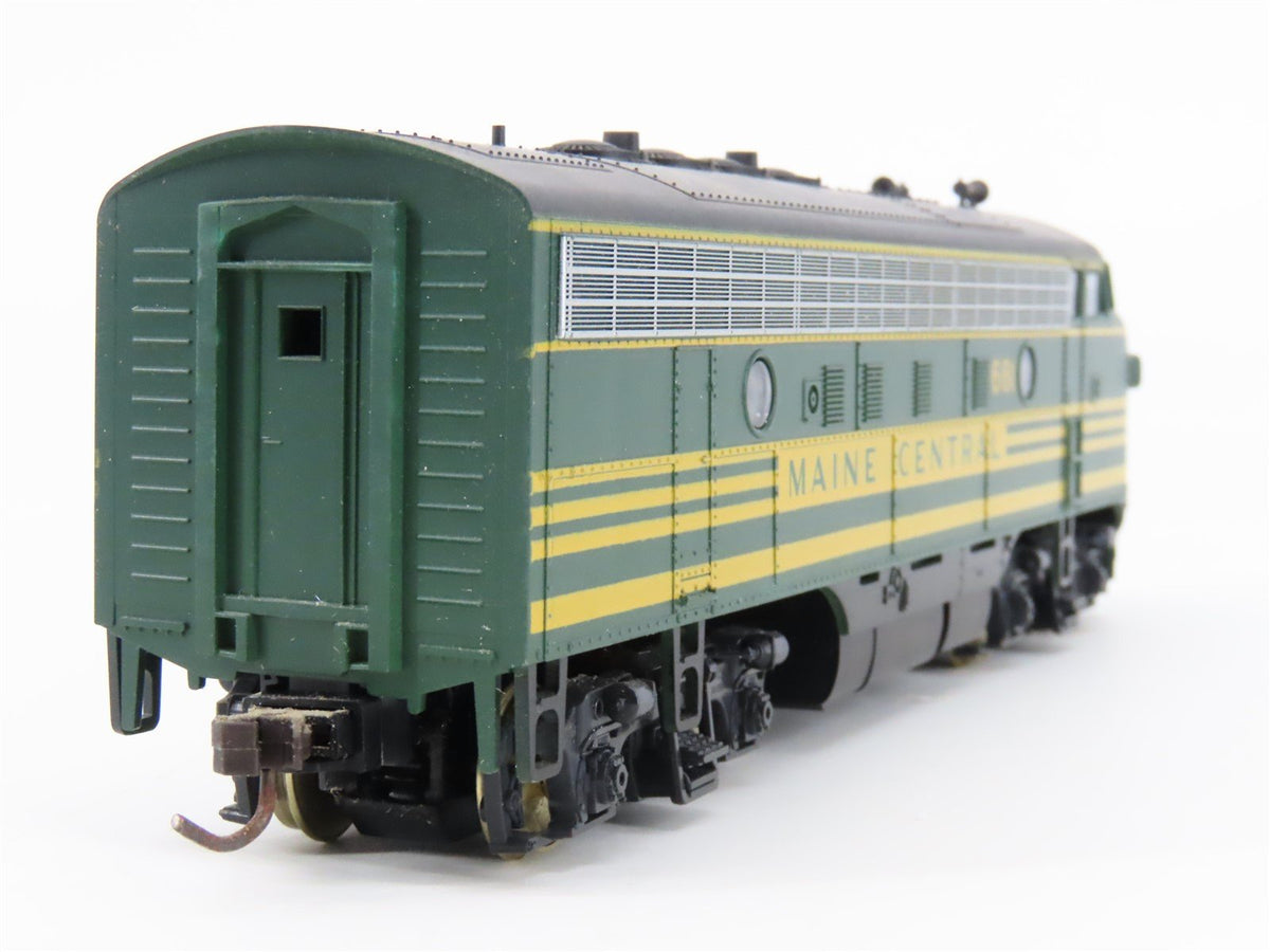 HO Scale Stewart 5312 MEC Maine Central F7 A/B Diesel Locomotive Set w/ DCC