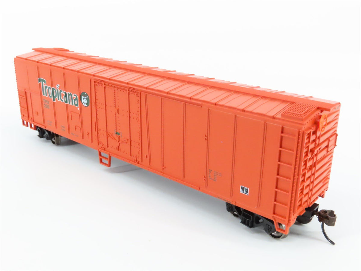 HO Scale Bachmann Silver Series 17946 TPIX Tropicana 50&#39; Steel Reefer #250