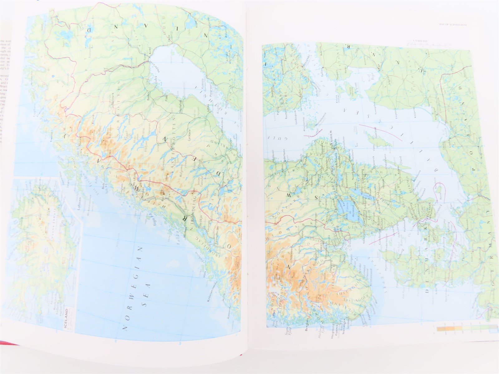 Railways Of The World by Brian Hollingsworth ©1979 HC Book