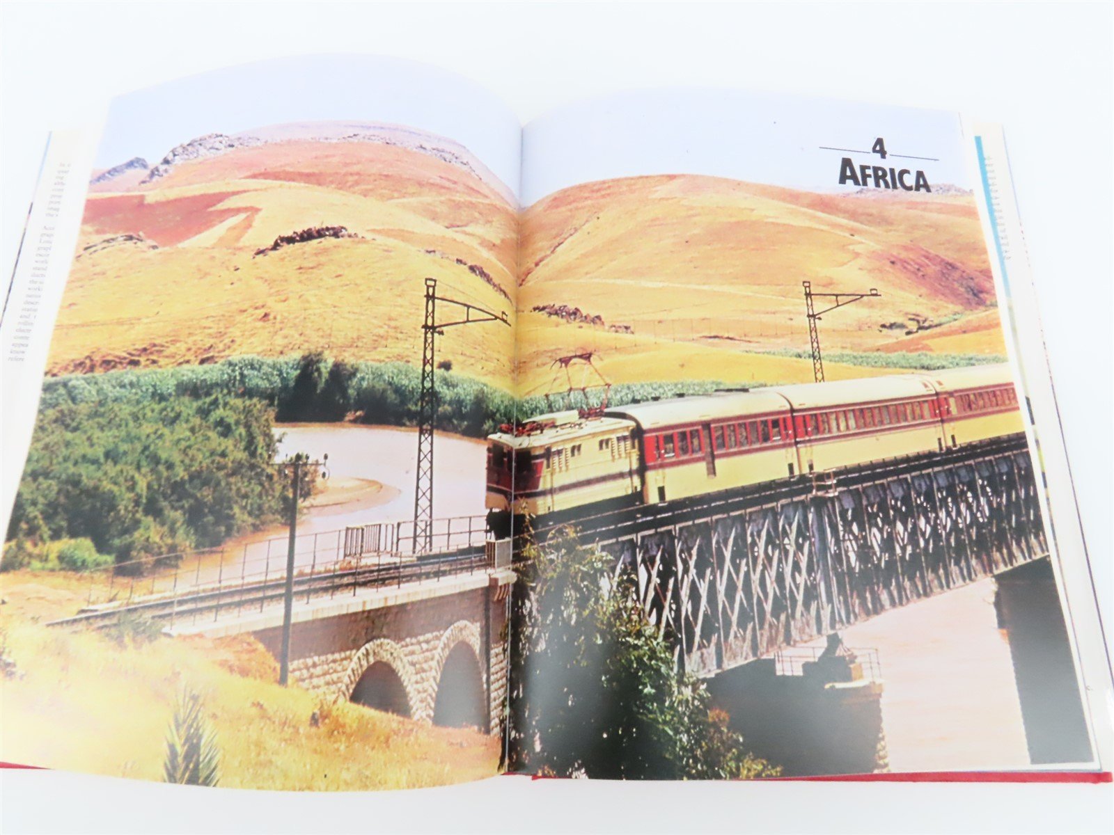 Railways Of The World by Brian Hollingsworth ©1979 HC Book