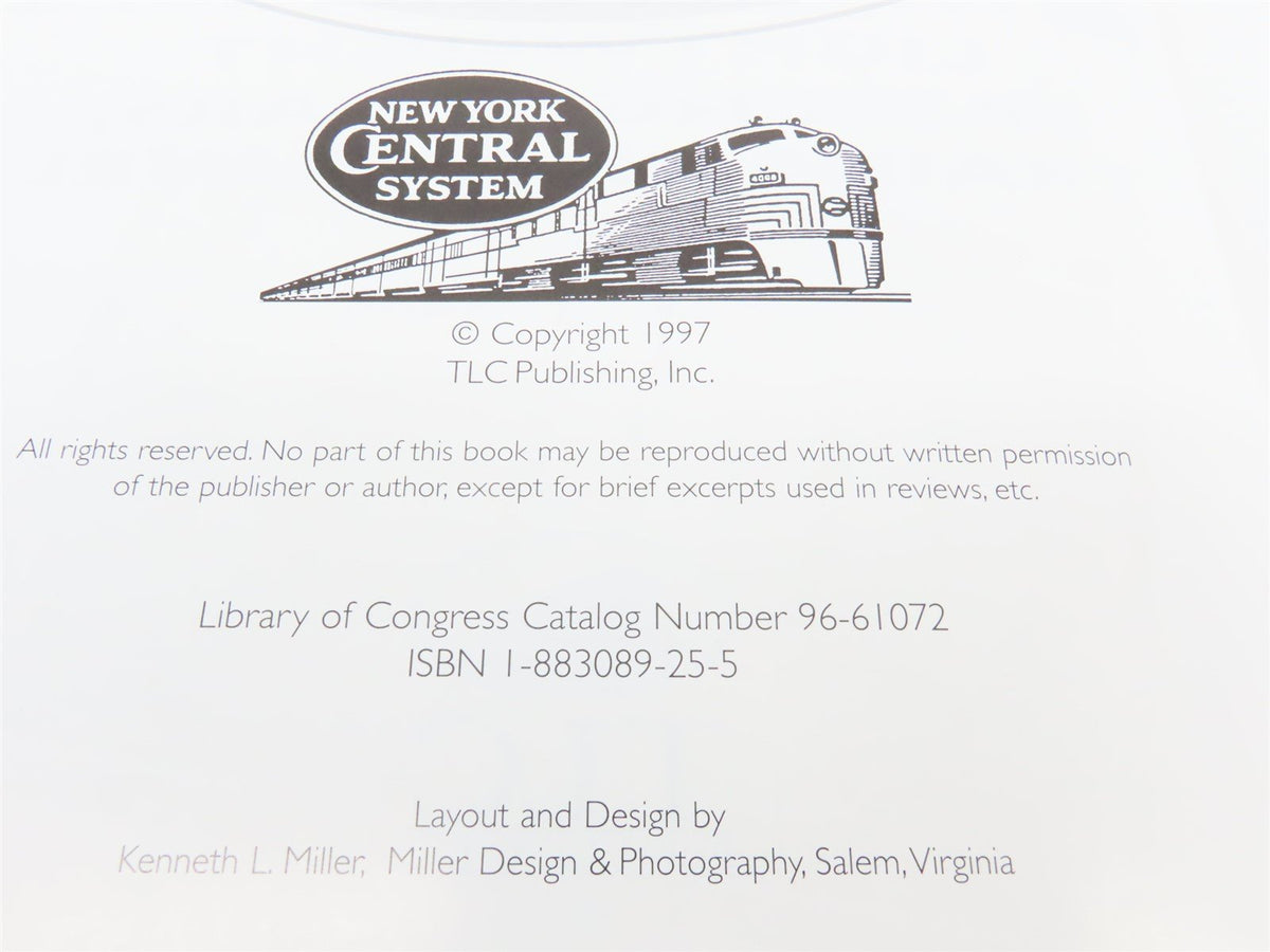 New York Central&#39;s Lightweight Passenger Cars, Trains And Travel by Doughty