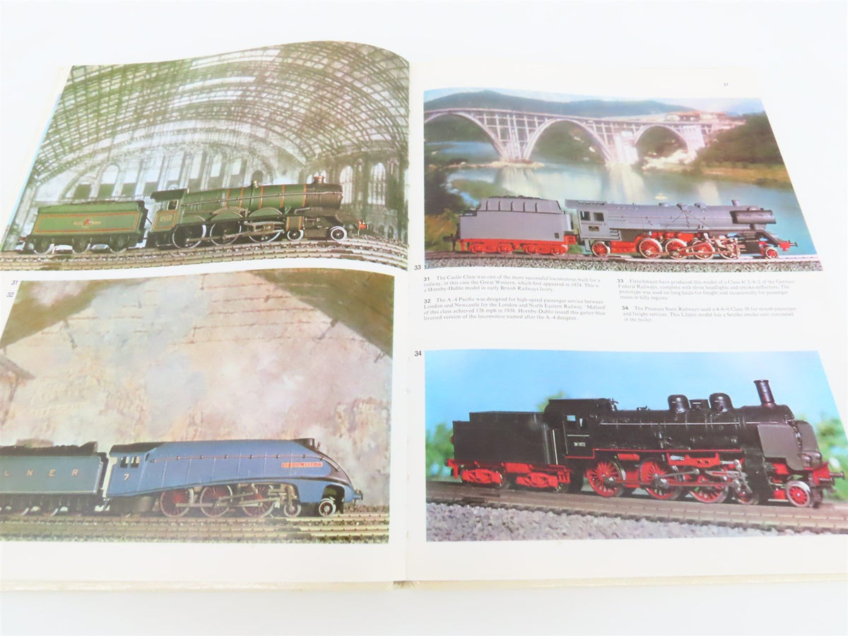 Color Treasury Of Model Trains by Gerald Pollinger ©1972 HC Book