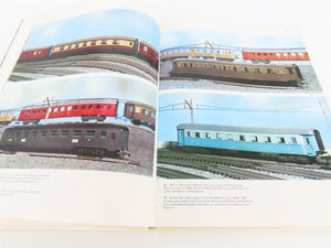 Color Treasury Of Model Trains by Gerald Pollinger ©1972 HC Book