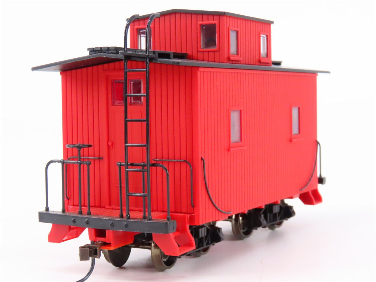 On30 Scale Bachmann Spectrum 27799 Unlettered Caboose w/ Lighted Interior