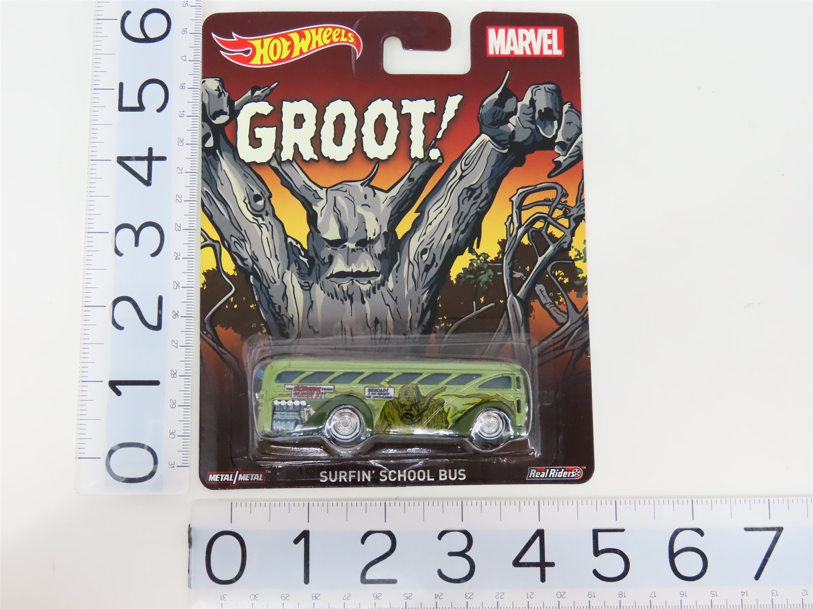 LOT of 17 Hot Wheels DC / Marvel Batman, Superman Cars and Trucks