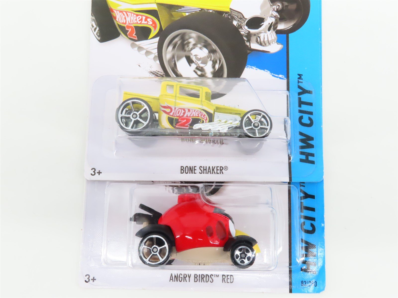 LOT of 23 Hot Wheels Angry Birds, HW City Cars and Bikes