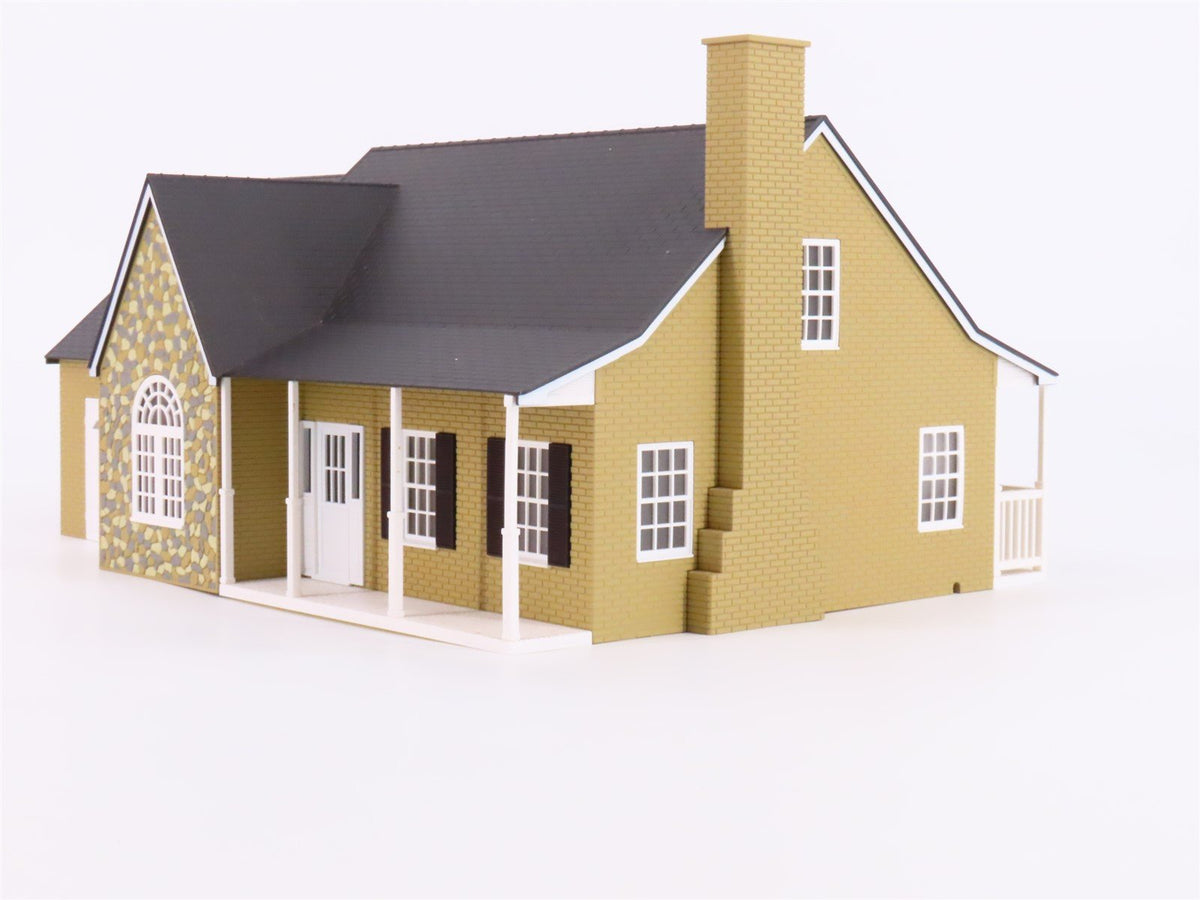 O 1/48 Scale Lionel 6-34111 Lionelville Deluxe Fieldstone Suburban House