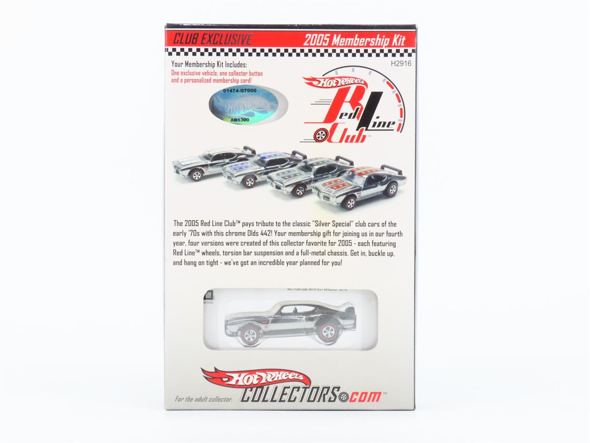 Hot Wheels H2916 Club Exclusive Red Line Club Chrome Olds 442