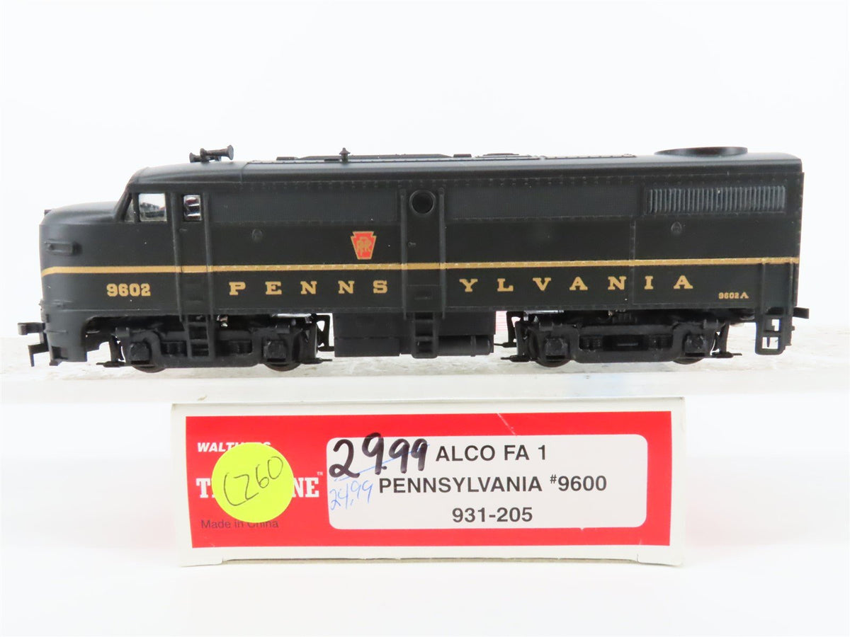 HO Scale Walthers 931-205 PRR Pennsylvania FA1 Diesel Locomotive #9602