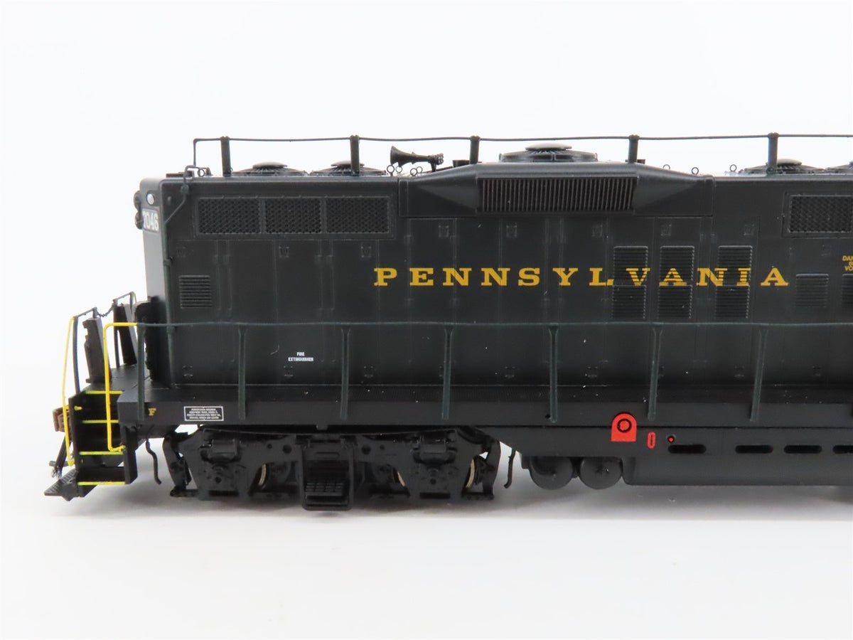 HO Scale Athearn Genesis ATHG64101 PRR Pennsylvania GP9 Diesel Locomotive #7046