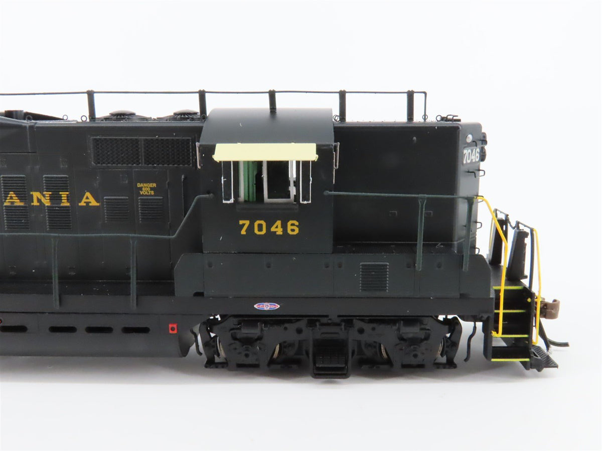 HO Scale Athearn Genesis ATHG64101 PRR Pennsylvania GP9 Diesel Locomotive #7046