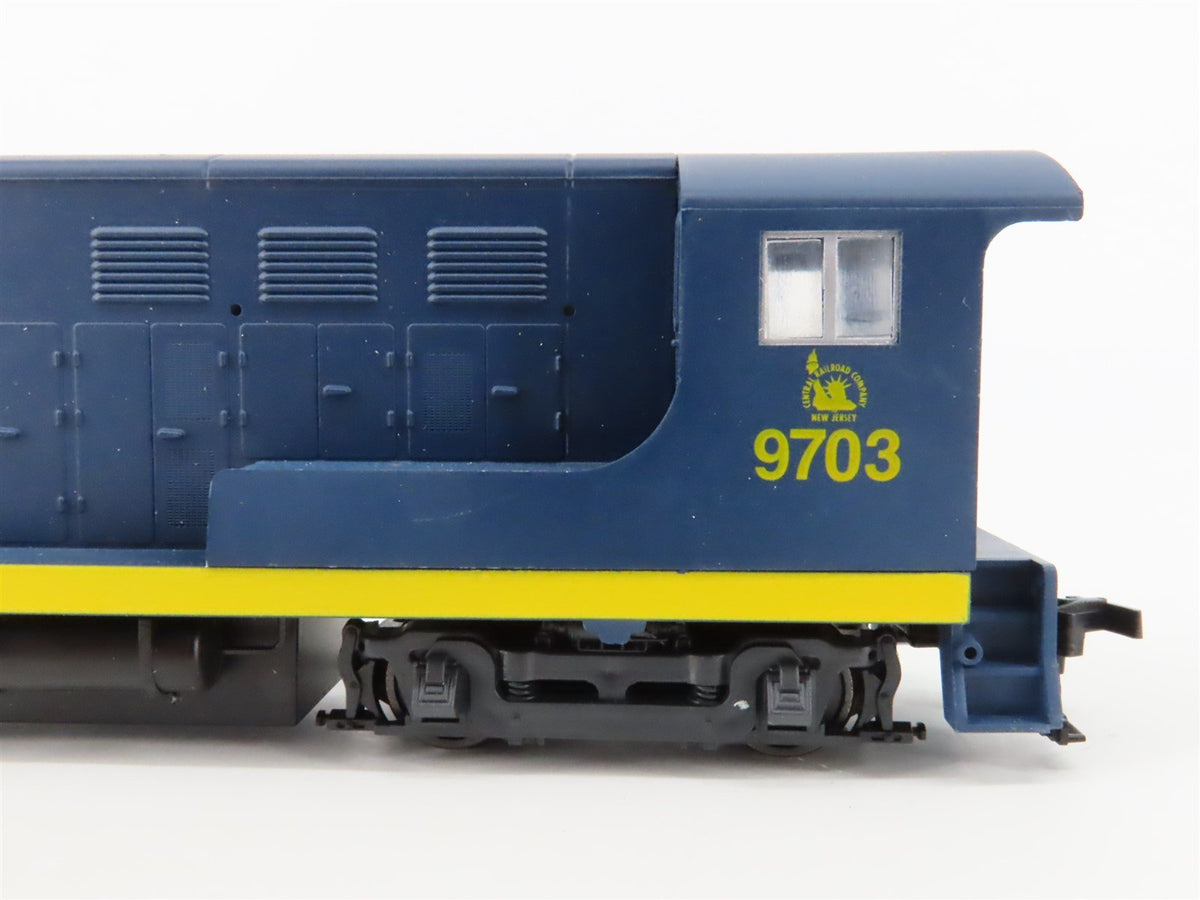 HO Scale Walthers 932-1310 CNJ Jersey Central H10-44 Diesel Locomotive #9703