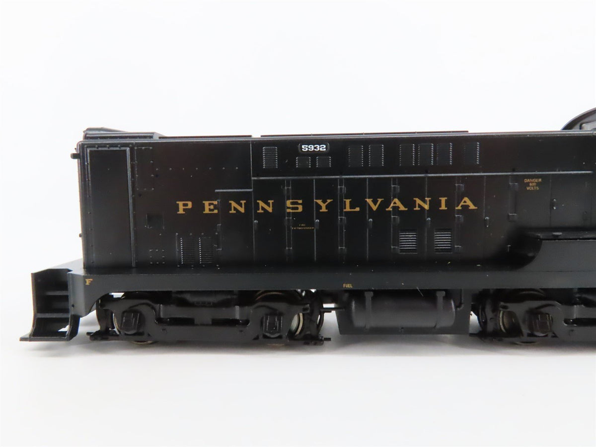 HO Scale Stewart 4653 PRR Pennsylvania Baldwin VO-660 Diesel Locomotive #5932