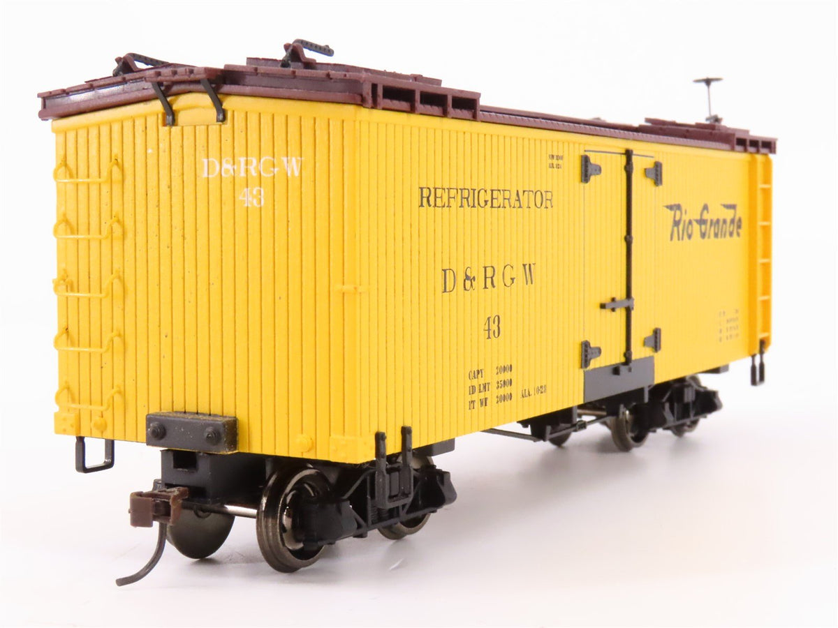 On30 Scale Bachmann Spectrum 27418 D&amp;RGW Rio Grande Reefer #43