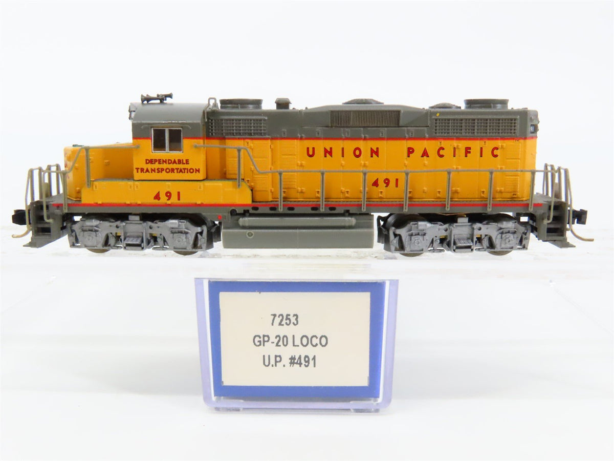 N Scale Life-Like 7253 UP Union Pacific GP20 Diesel Locomotive #491