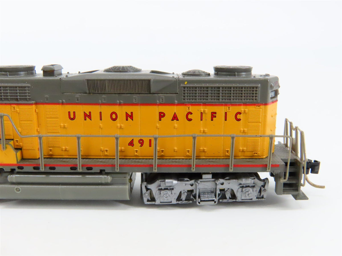 N Scale Life-Like 7253 UP Union Pacific GP20 Diesel Locomotive #491