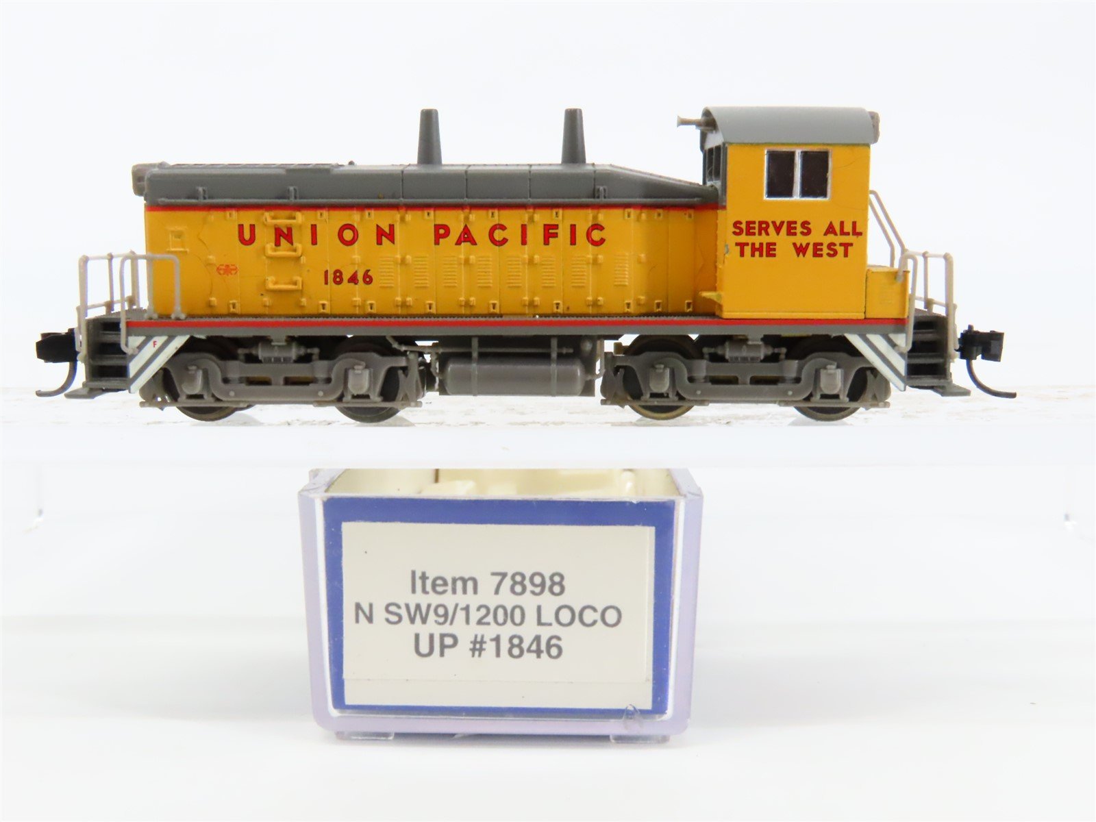 N Scale Life-Like 7898 UP Union Pacific SW9/1200 Diesel Locomotive #1846