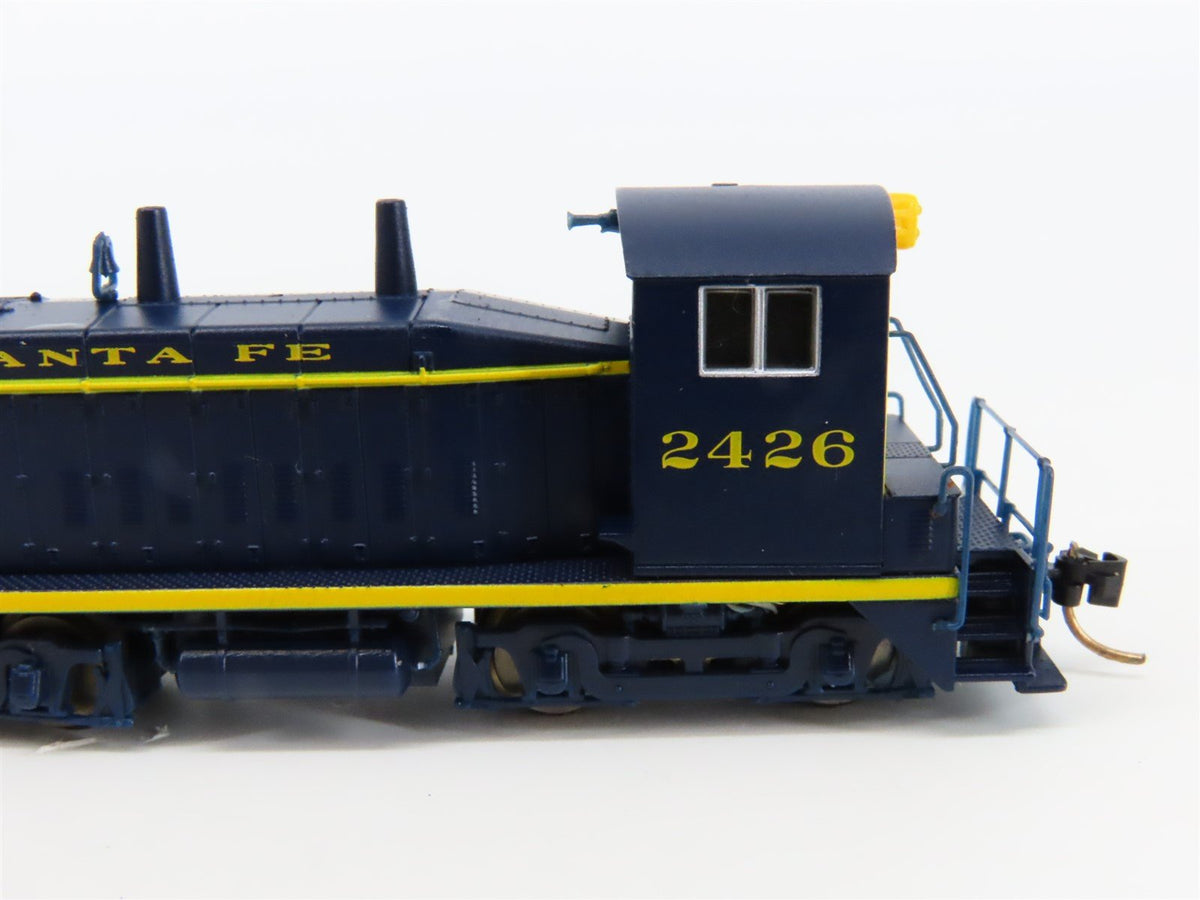 N Scale Life-Like 7500 ATSF Santa Fe SW9/1200 Diesel Locomotive #2426