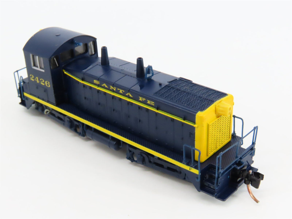 N Scale Life-Like 7500 ATSF Santa Fe SW9/1200 Diesel Locomotive #2426