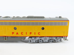 N Scale Life-Like 7173 UP Union Pacific E8A Diesel Locomotive #926