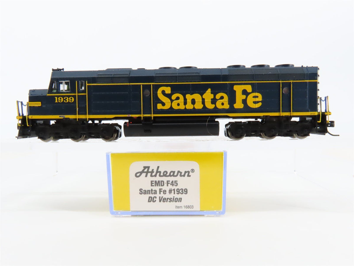 N Scale Athearn 16803 ATSF Santa Fe F45 Diesel Locomotive #1939