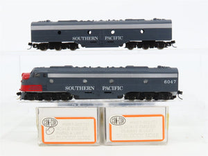 N Scale Con-Cor SP Southern Pacific E8 A/B Diesel Locomotive Set