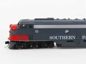 N Scale Con-Cor SP Southern Pacific E8 A/B Diesel Locomotive Set