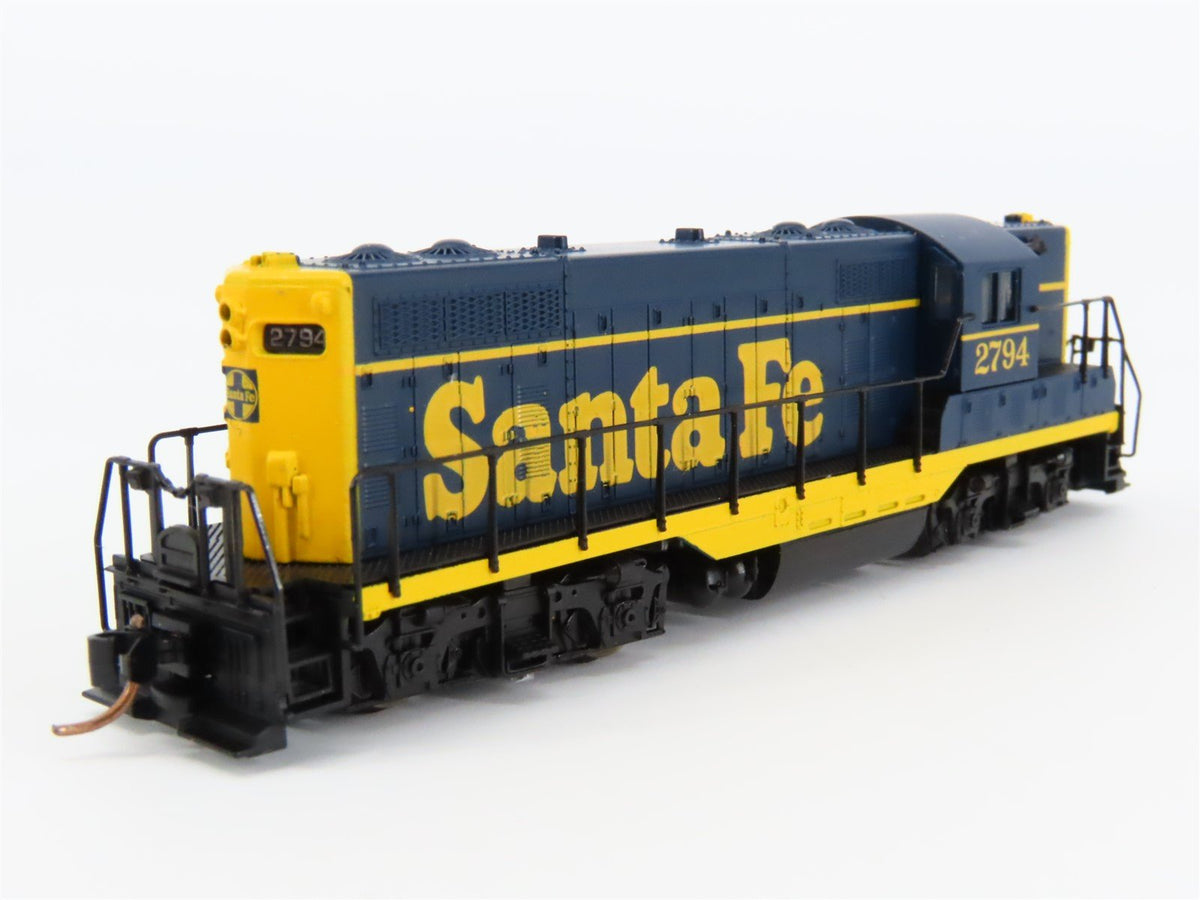 N Scale Atlas 48222 ATSF Santa Fe GP9 Diesel Locomotive #2794