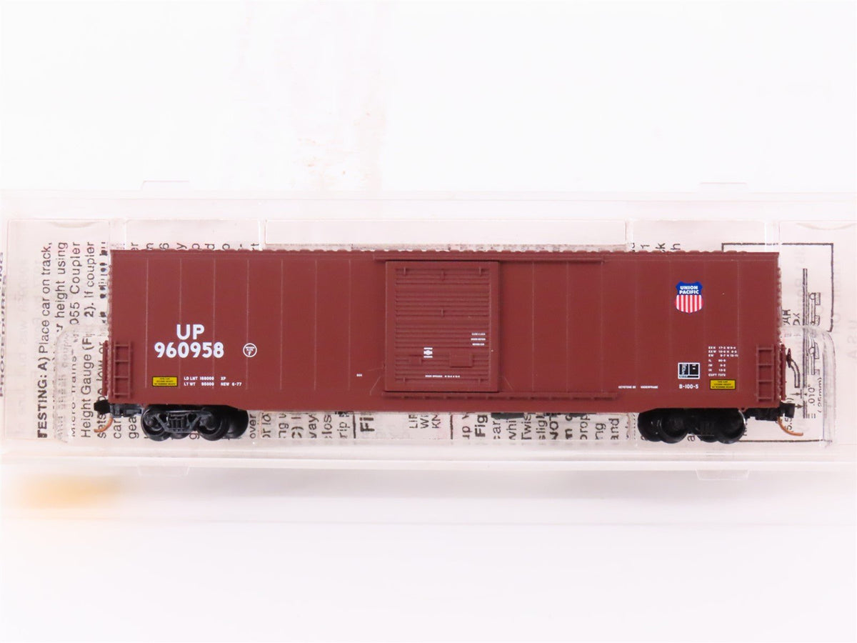 N Scale Micro-Trains MTL 104030 UP Union Pacific Railroad 60&#39; Box Car #960958