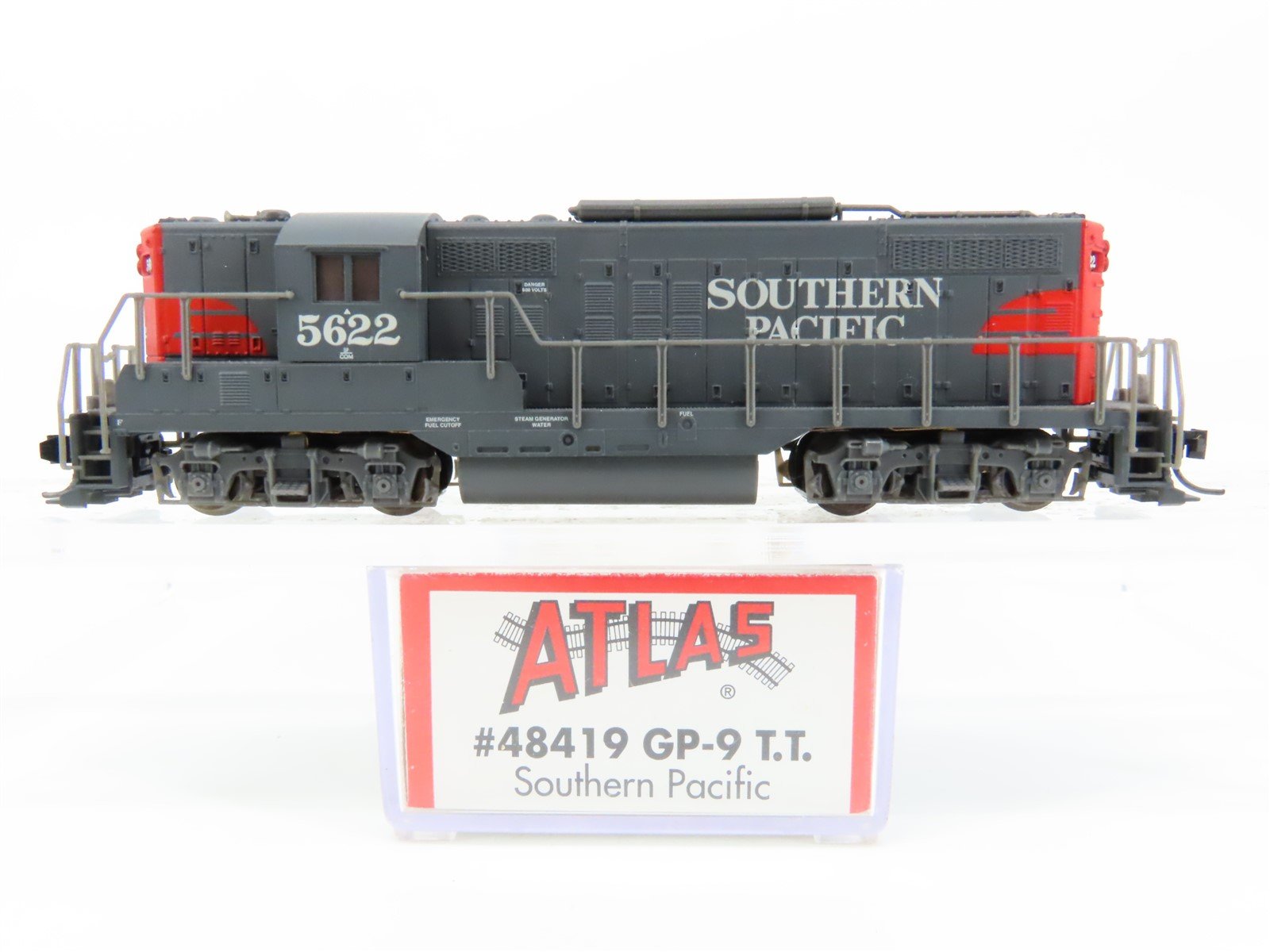 N Scale Atlas 48419 SP Southern Pacific GP9 TT Diesel Locomotive #5622