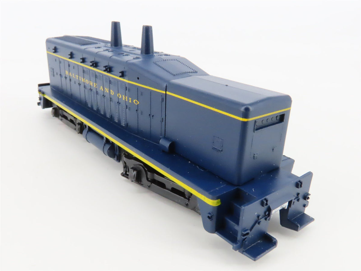 HO Athearn 4084 B&amp;O Baltimore &amp; Ohio SW7 Calf Diesel Switcher No# - Unpowered