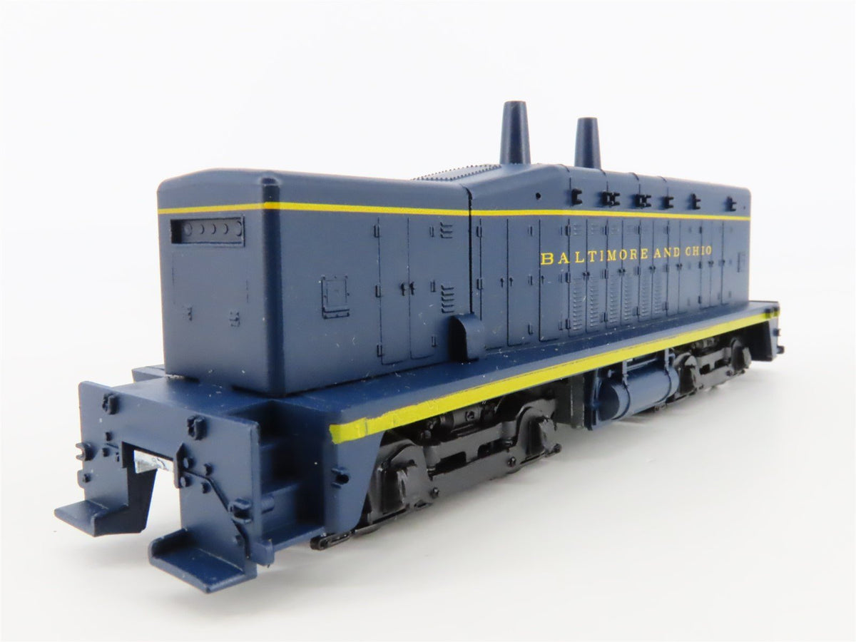 HO Athearn 4084 B&amp;O Baltimore &amp; Ohio SW7 Calf Diesel Switcher No# - Unpowered