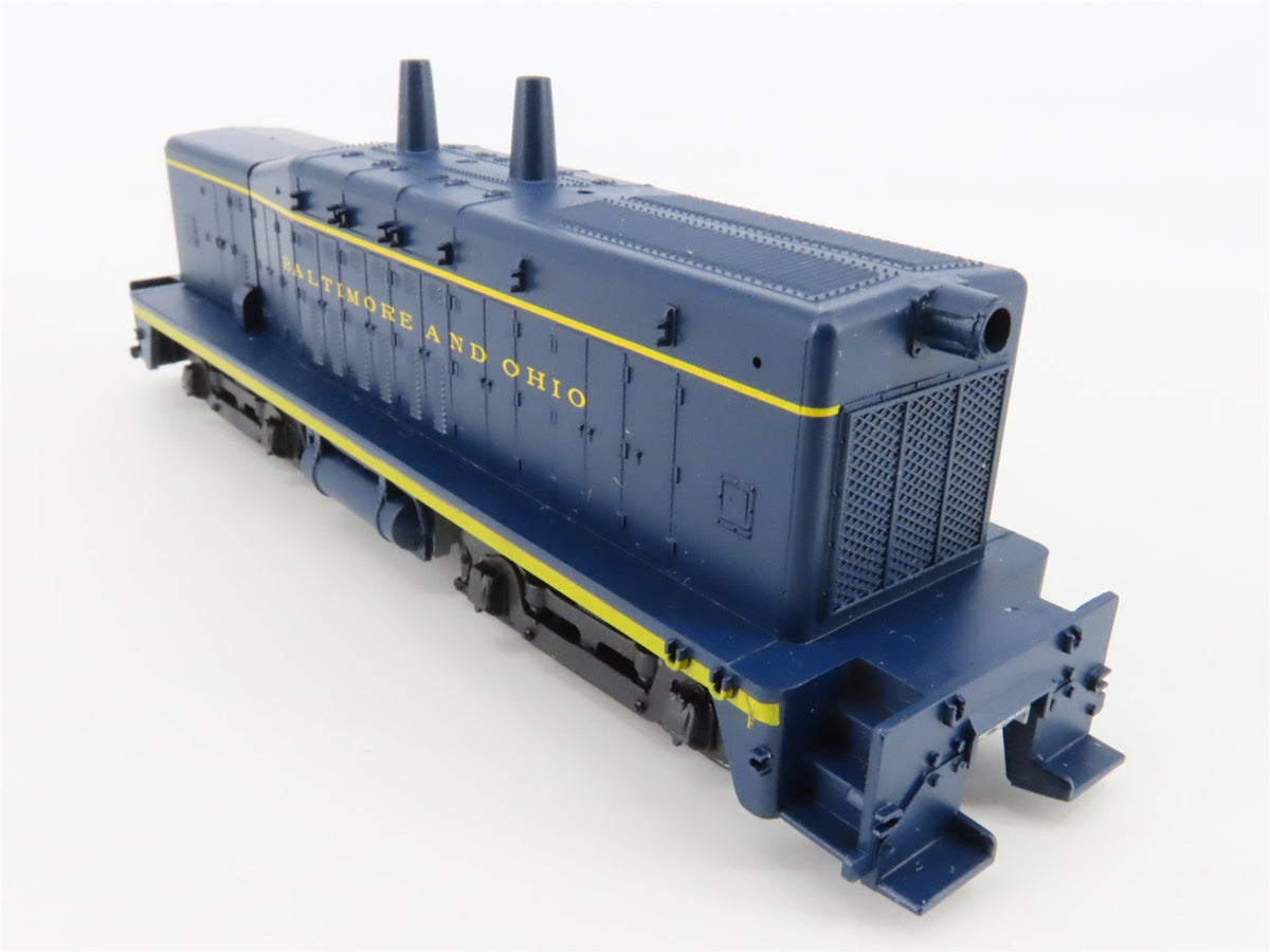 HO Athearn 4084 B&amp;O Baltimore &amp; Ohio SW7 Calf Diesel Switcher No# - Unpowered