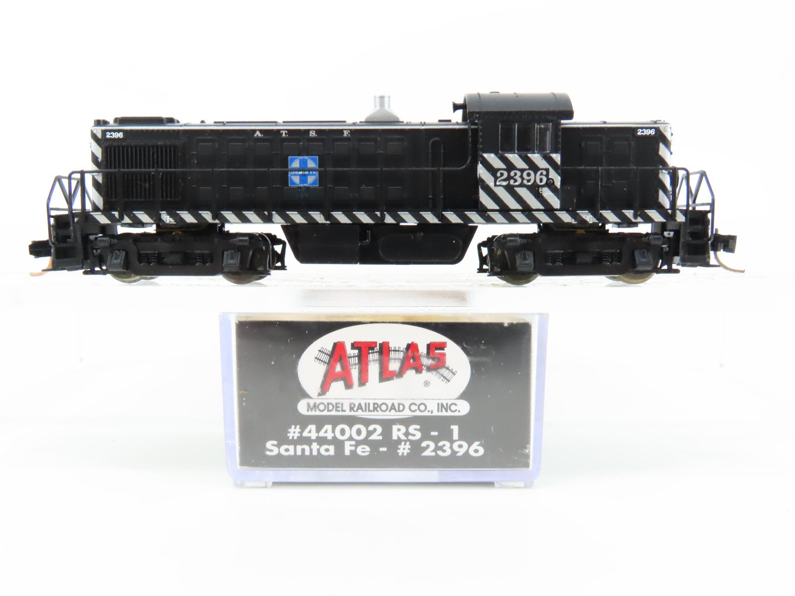 N Scale Atlas 44002 ATSF Santa Fe RS1 Diesel Locomotive #2396