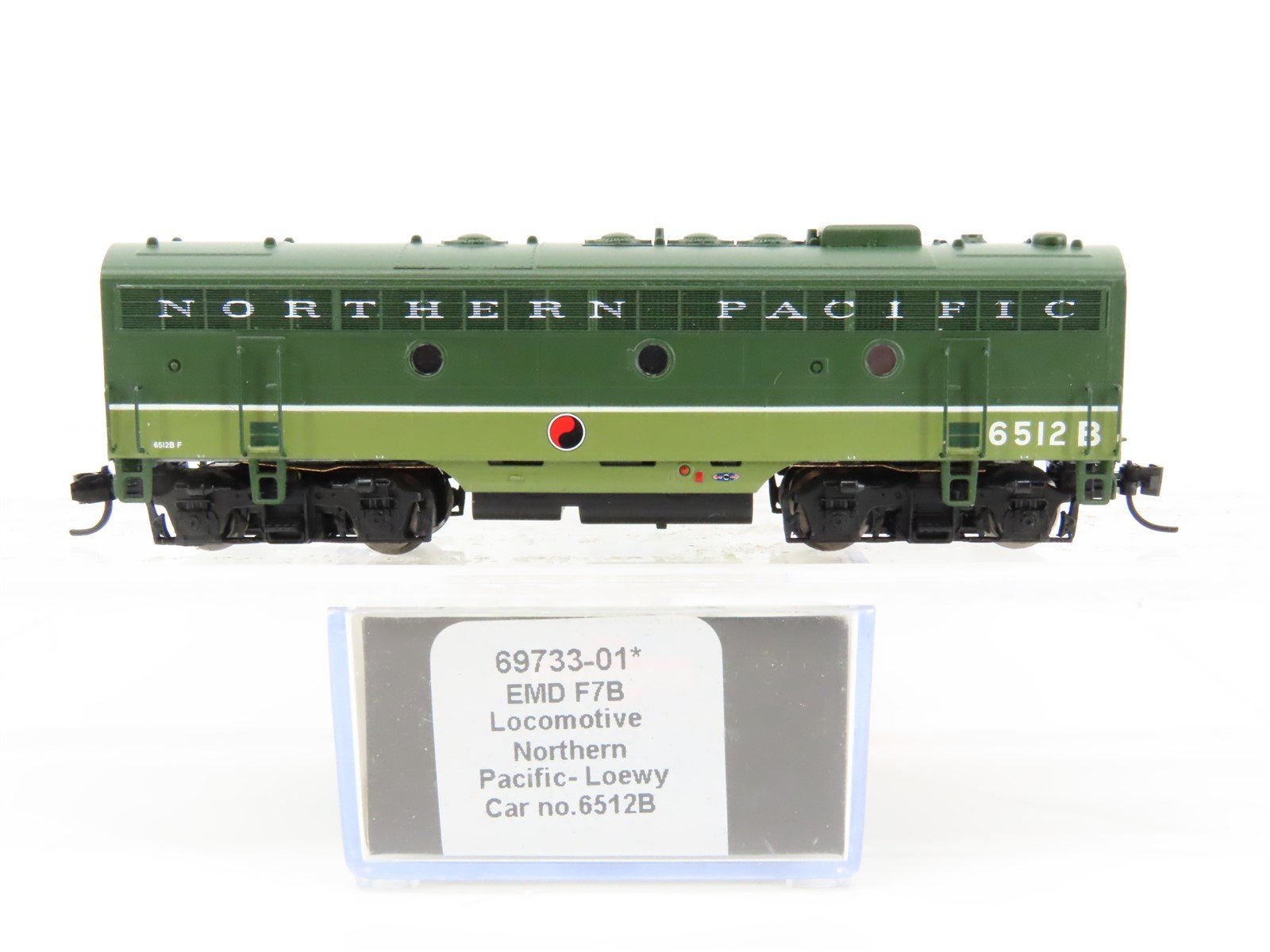 N Scale Intermountain 69733-01 NP Northern Pacific F7B Diesel Locomotive #6512B