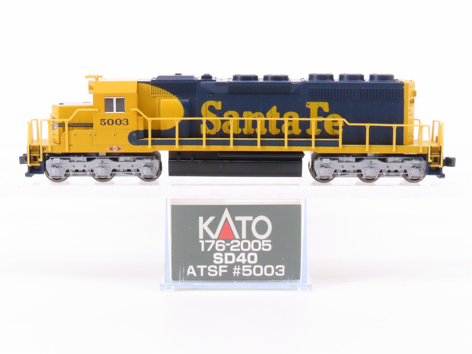 N Scale KATO 176-2005 ATSF Santa Fe SD40 Diesel Locomotive #5003