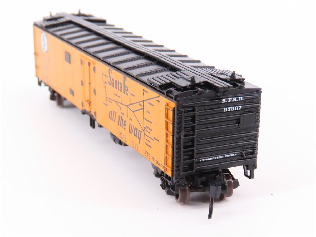 N Scale Athearn 11571 SFRD Santa Fe Railroad Chief 50&#39; Ice Bunker Reefer #37367