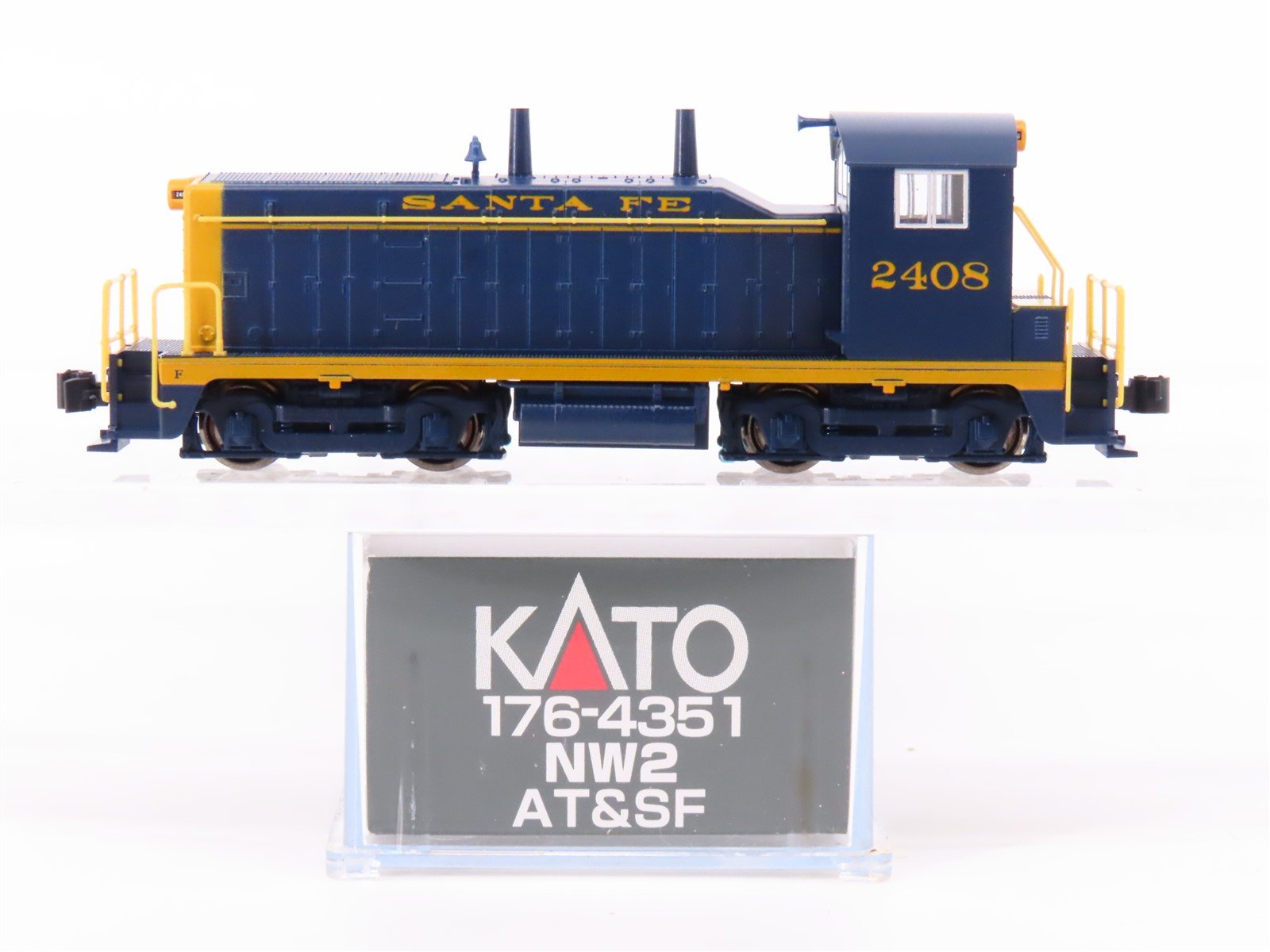 N Scale KATO 176-4351 ATSF Santa Fe NW2 Diesel Locomotive #2408