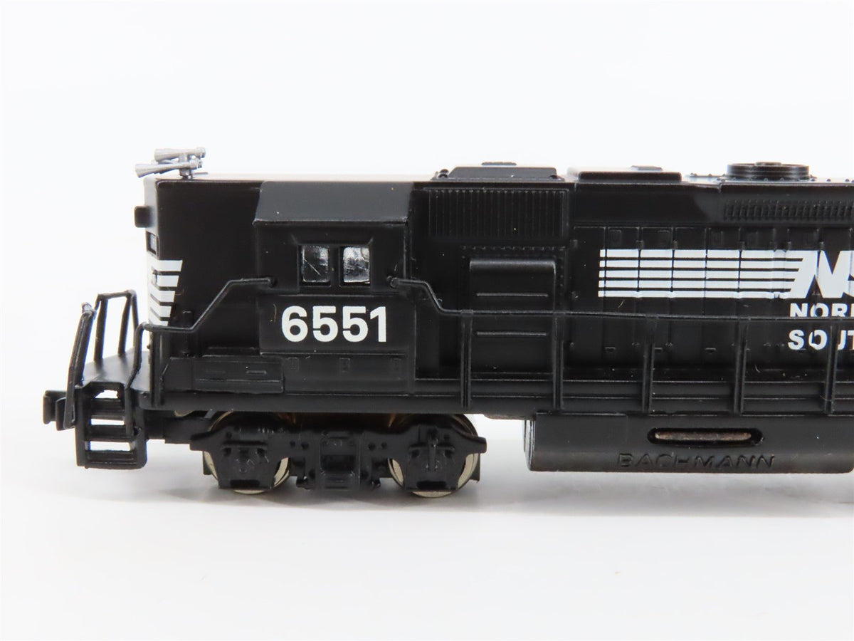 N Scale Bachmann 61291 NS Norfolk Southern EMD GP50 Diesel Locomotive #6551