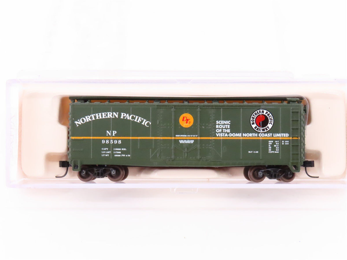 N Scale Atlas 33323 NP Northern Pacific Railroad 40&#39; Plug Door Box Car #98598