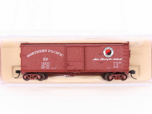 N Scale Atlas 45748 NP Northern Pacific Railroad Single Door Box Car #13377