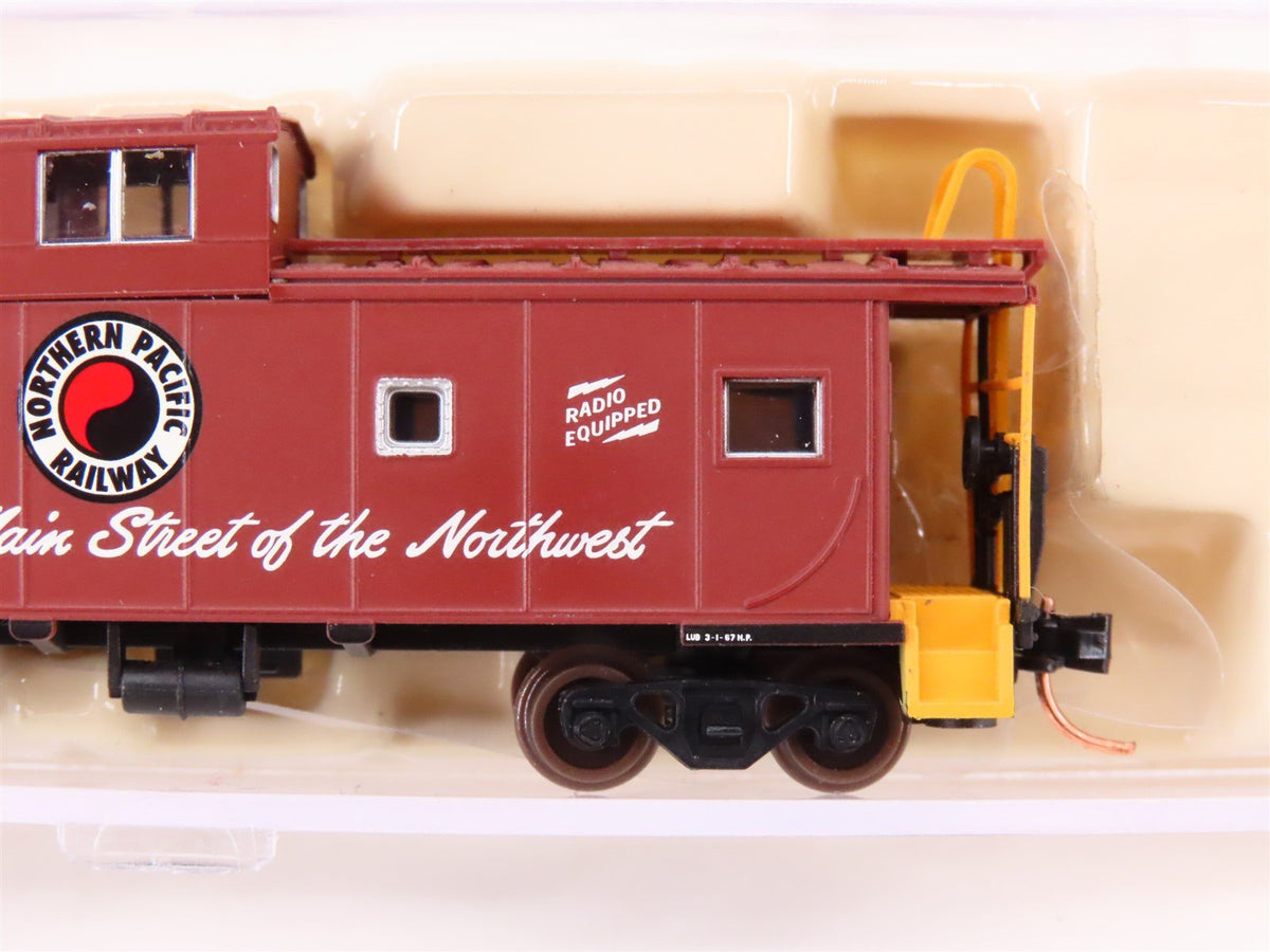 N Scale Atlas 43044 NP Northern Pacific Railroad Cupola Caboose #1118